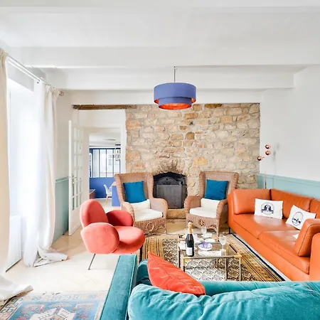 A 30 M De La - Maison Pour 7 A L' Tudy *